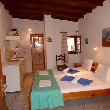 Filitsa Studios * مدينة سكياثوس
